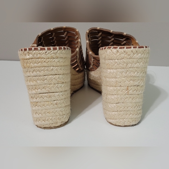 Dolce Vita Wedge Sandels - Picture 6 of 11